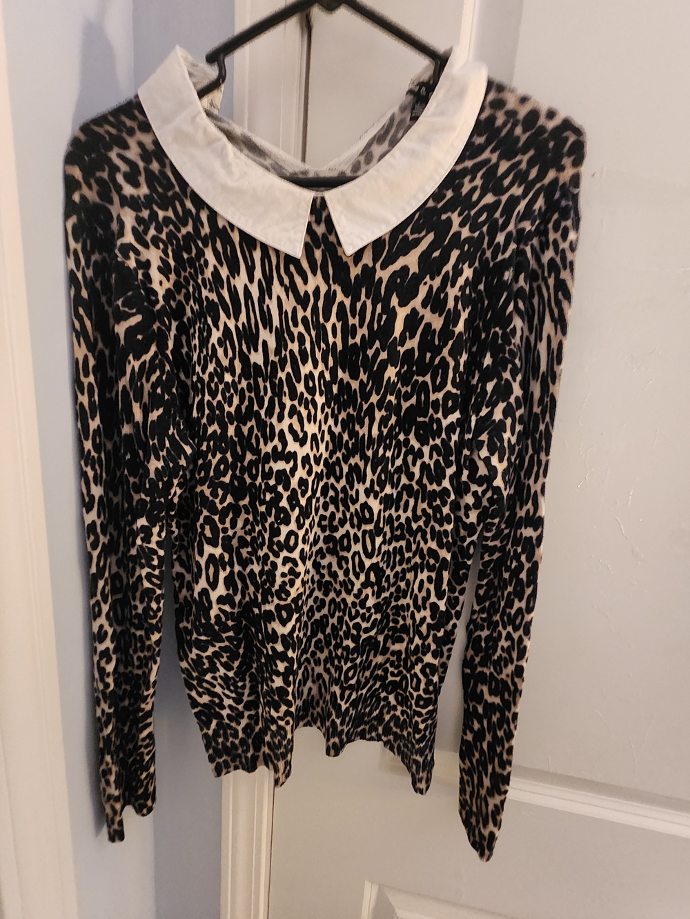 Cable & Gauge Black and Cream Leopard Print Peter Pan Collar Top
